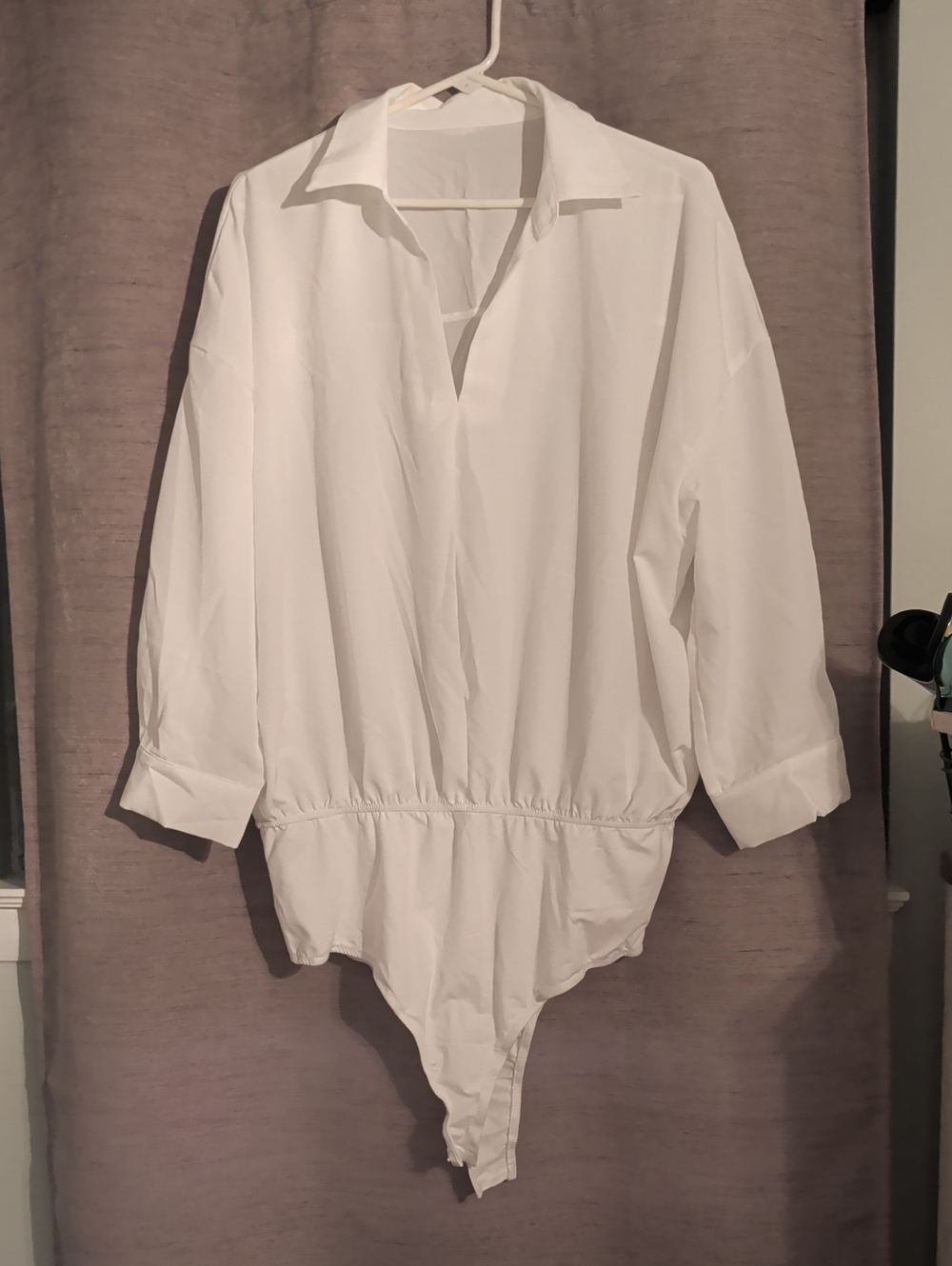 White Women's Long-Sleeve Collar Bodysuit Shirt